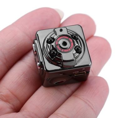 SQ8 – egy teljes HD mini-kamera 3000 forintért