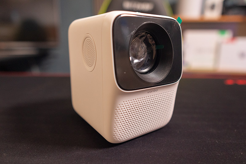 XIAOMI Wanbo T2MAX-ほぼ完璧なプロジェクター-HOC.hu XIAOMI Wanbo T2MAX-ほぼ完璧なプロジェクター-HOC.hu