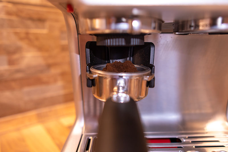 Kávégép kezdő baristáknak szeretettel – BlitzHome BH-CMM5 teszt 12