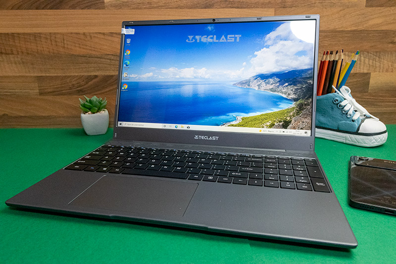 Teclast F15 Plus 2 — отличный ноутбук по низкой цене Teclast F15 Plus 2 — отличный ноутбук по низкой цене