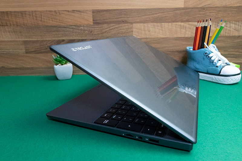 Teclast F15 Plus 2 – nagyképű notebook kispályás áron 20