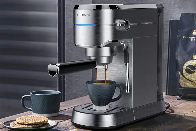BlitzHome BH-CM1503 - itt az új kávéfőző